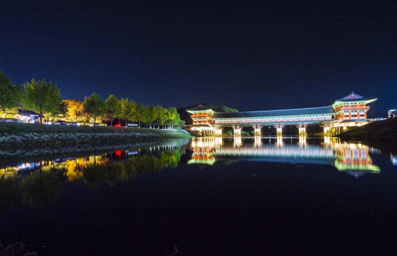 Apple House Motel Gyeongju Exterior photo